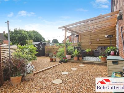 ENCLSOED REAR GARDEN